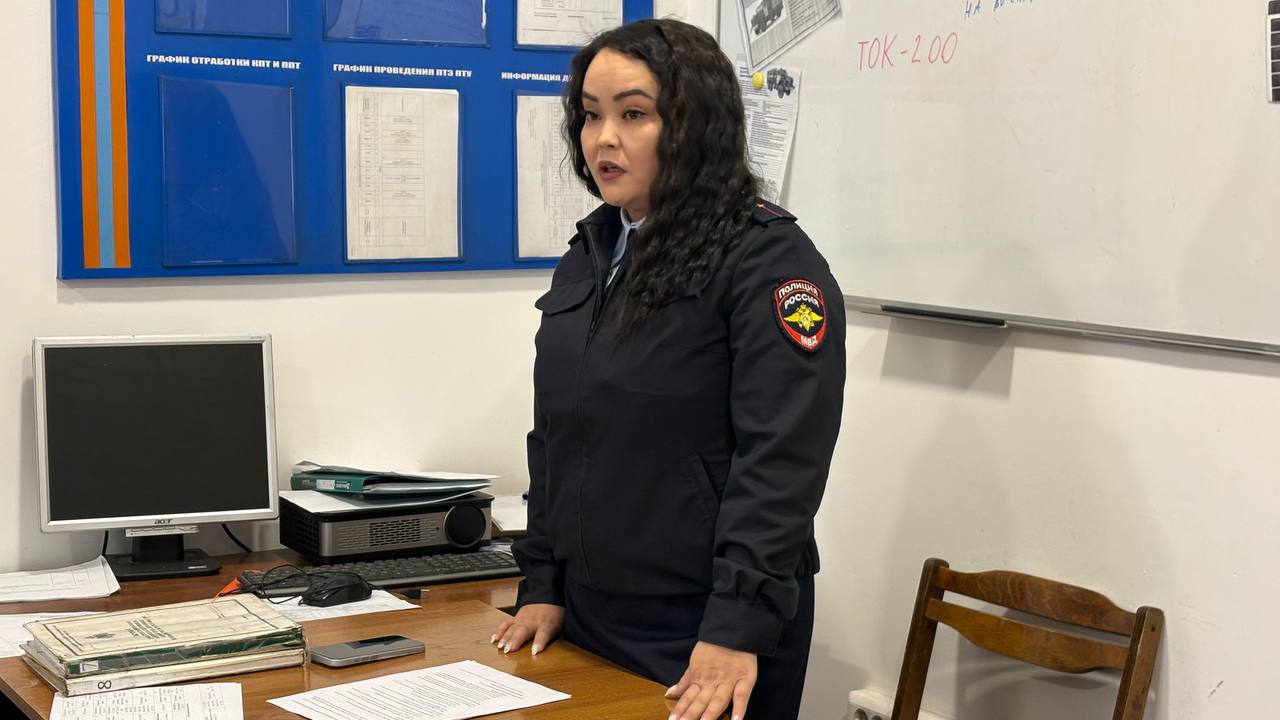 Взаимодействие ради безопасности: Госавтоинспекция посетила пожарных в с. Майма