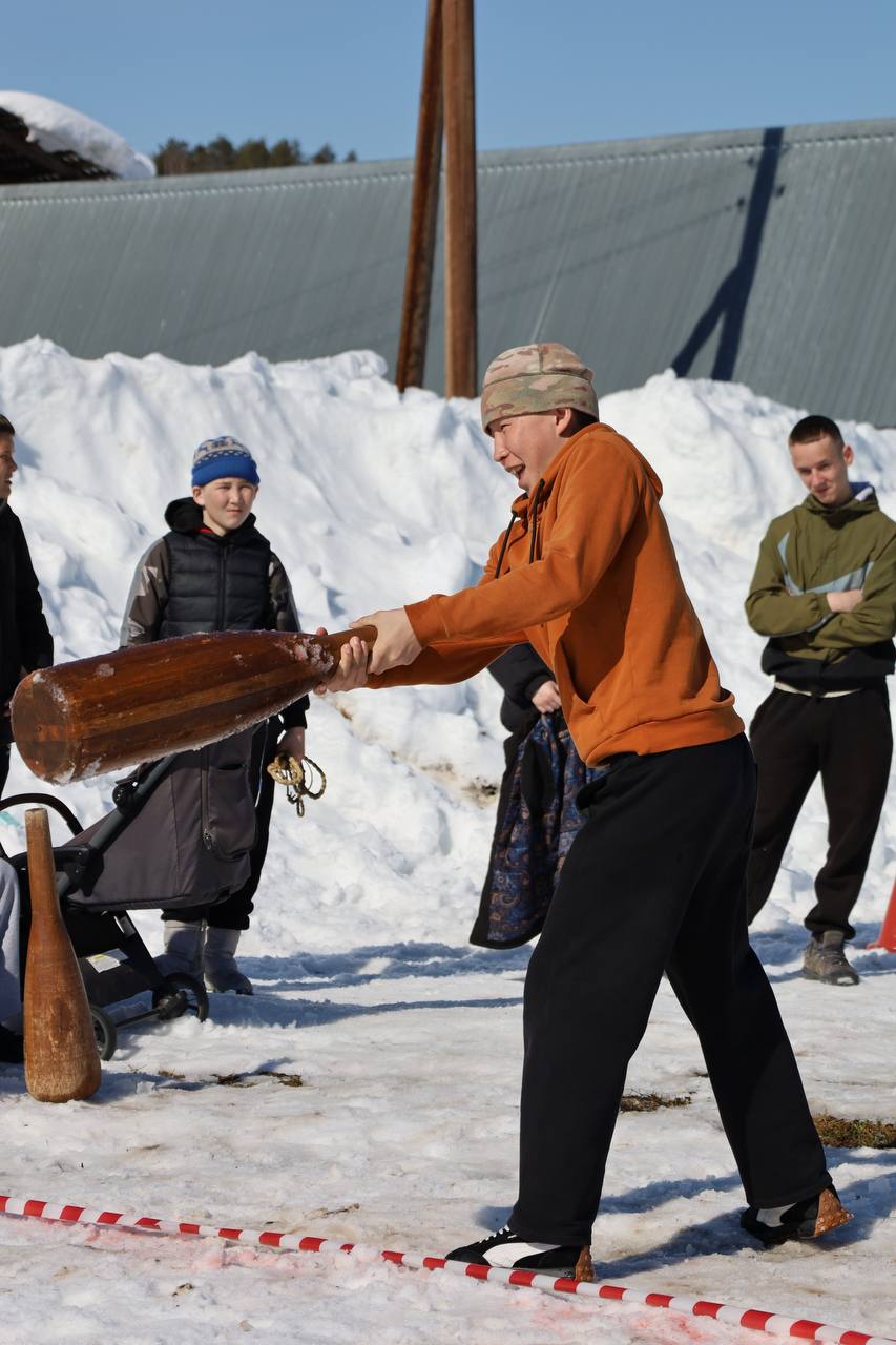 Сегодня, 21 марта, в селе Тулой Турочакского района прошли народные гуляния, посвященные празднику Јылгайак Сегодня, 21 марта, в селе Тулой Турочакского района прошли народные гуляния, посвященные празднику Јылгайак