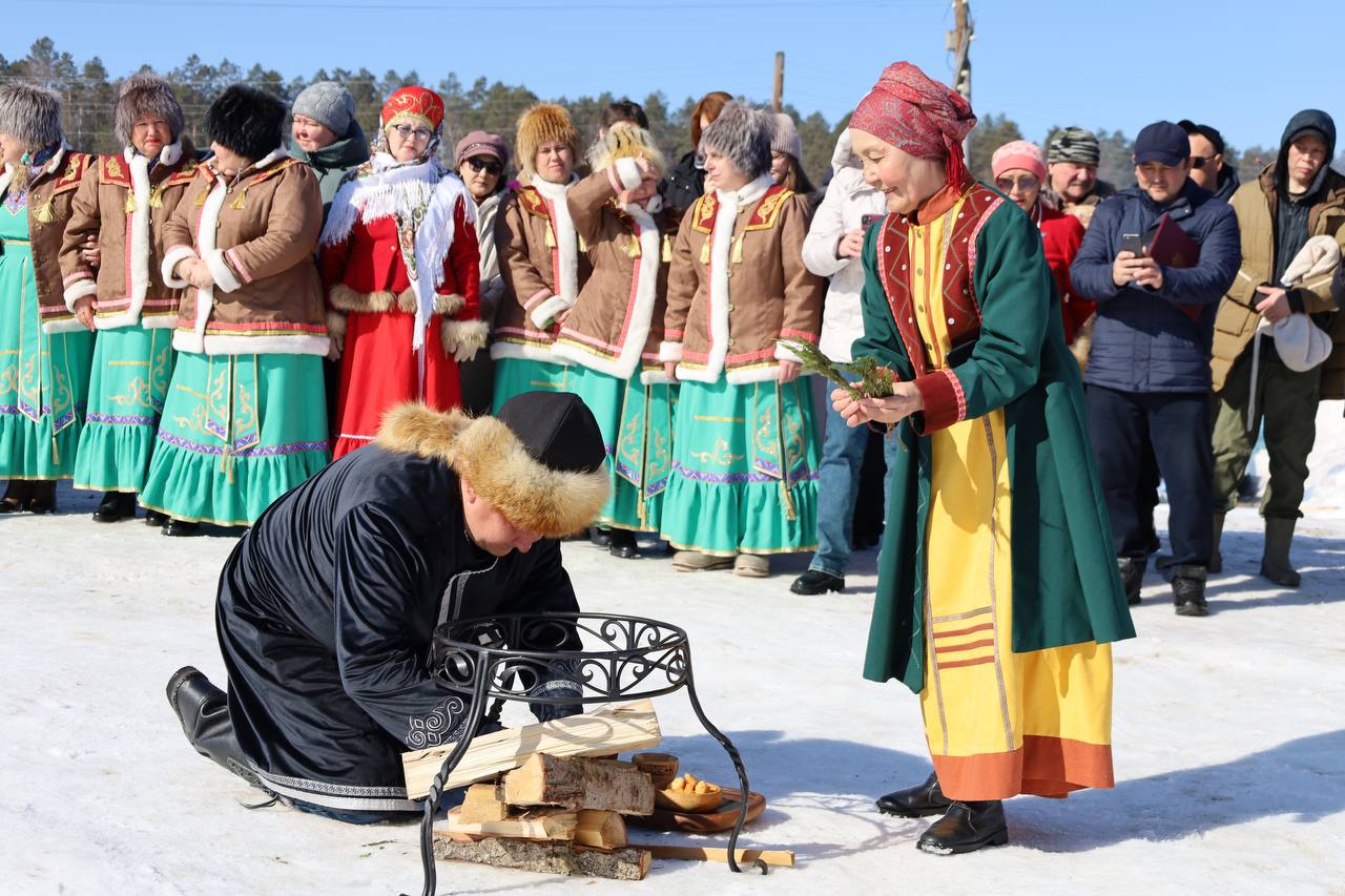 Сегодня, 21 марта, в селе Тулой Турочакского района прошли народные гуляния, посвященные празднику Јылгайак Сегодня, 21 марта, в селе Тулой Турочакского района прошли народные гуляния, посвященные празднику Јылгайак