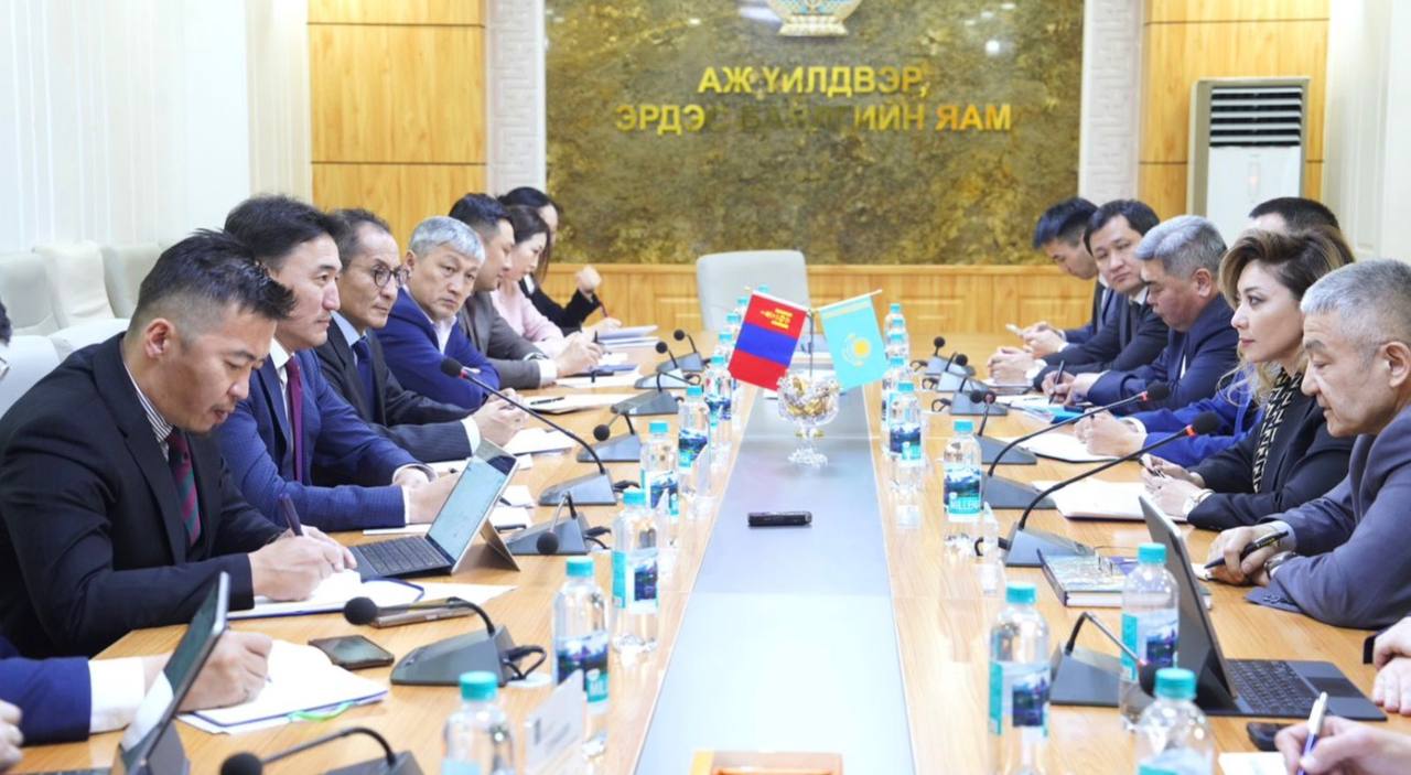 Алтайский мост. О казахско-монгольском сотрудничестве