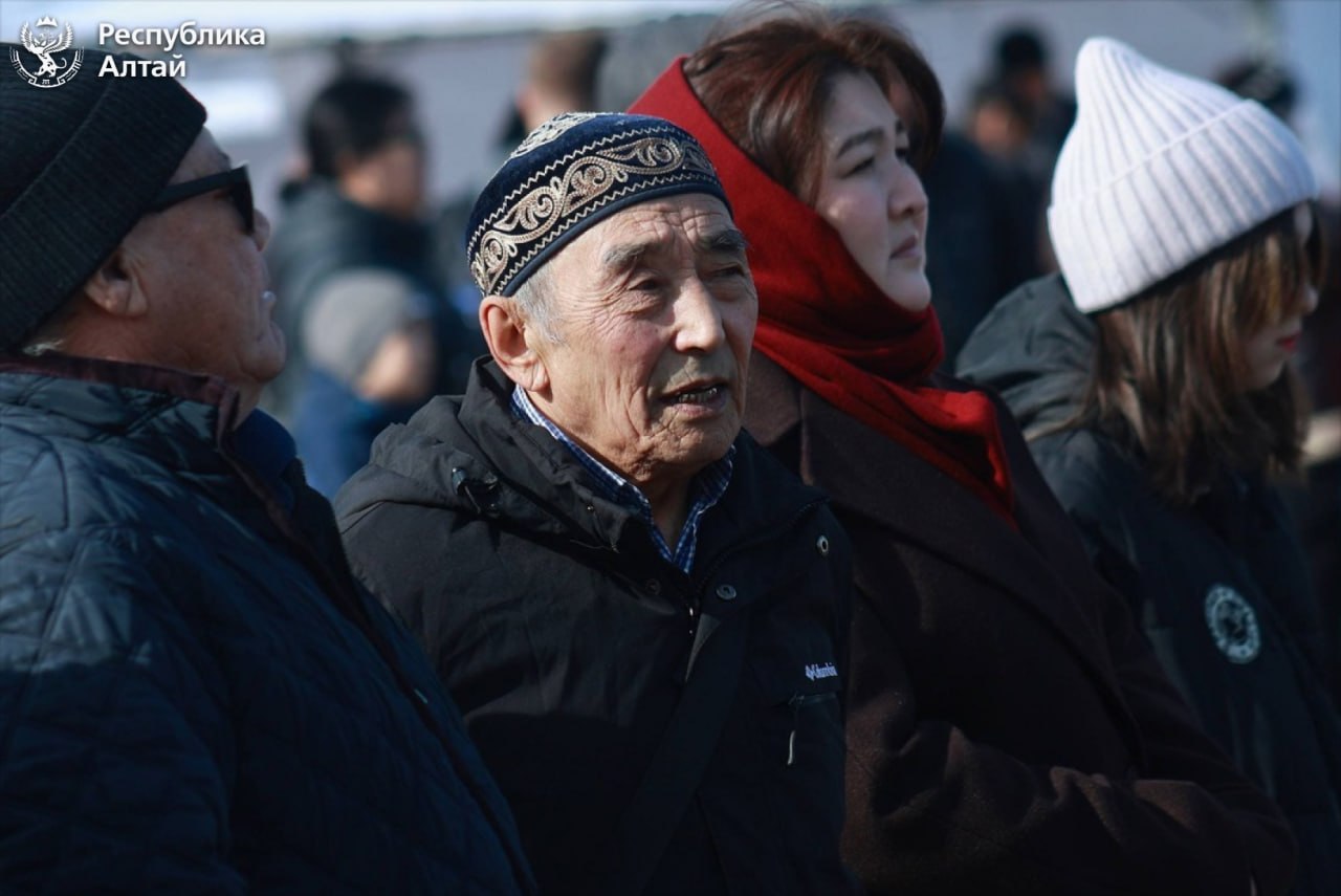 На центральной площади Горно-Алтайска отметили Jылгайак и Наурыз На центральной площади Горно-Алтайска отметили Jылгайак и Наурыз