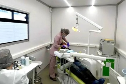 В сёлах Кош-Агачского района работает передвижной стоматологический комплекс