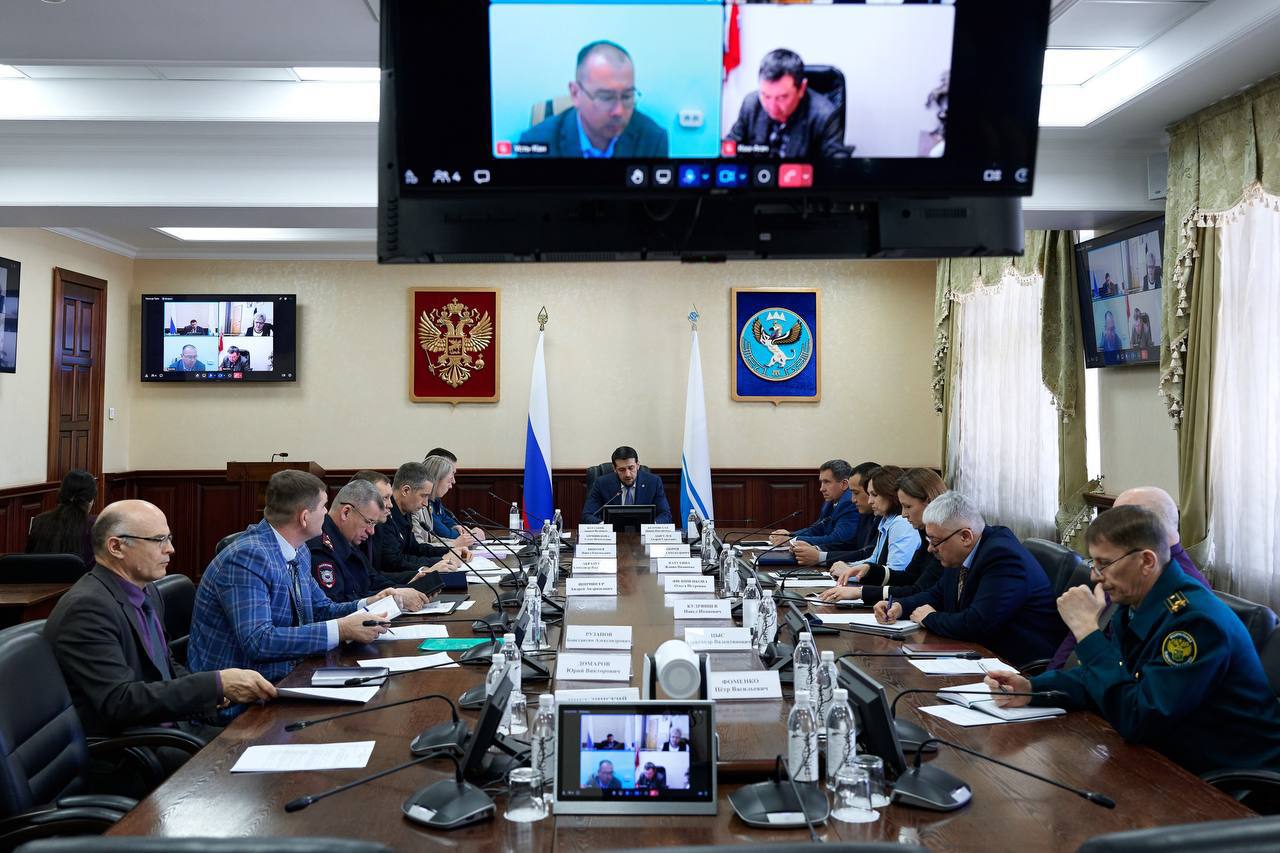 Туристам и перевозчикам в Горном Алтае ужесточают правила: как изменится въезд в три района с 2026 года