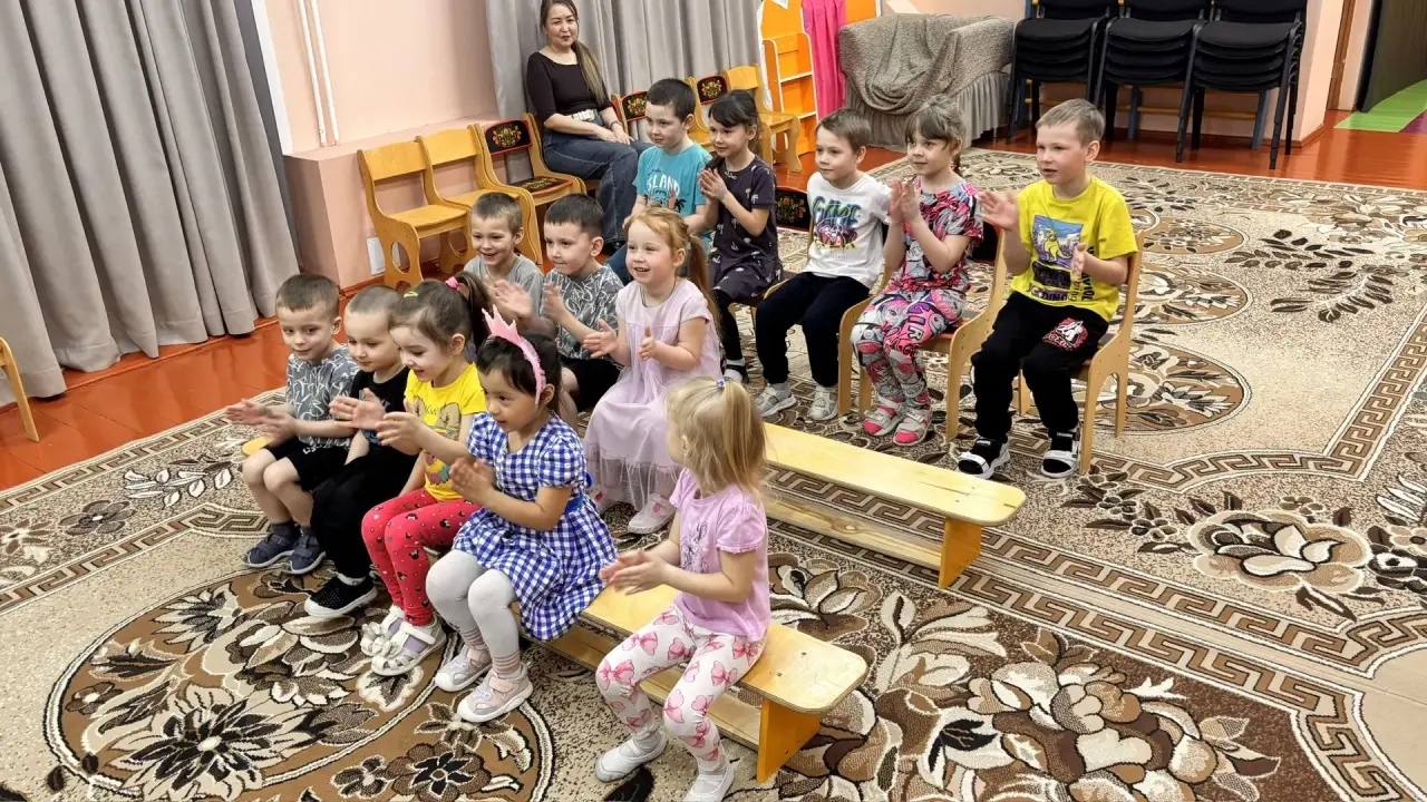 Играя, учимся безопасности! Играя, учимся безопасности!