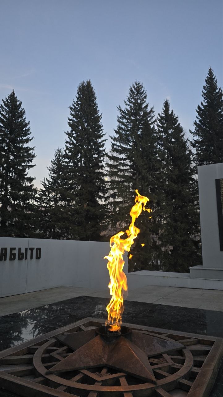 Вечерний Горно-Алтайск. Последний день марта Вечерний Горно-Алтайск. Последний день марта