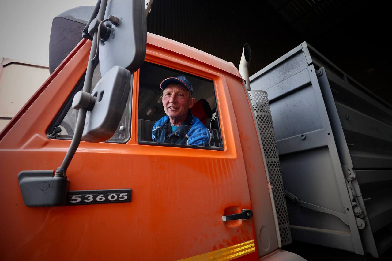 Андрей Турчак: Семеноводческое предприятие Андрея Шадрина в Нижнем Уймоне - одно из лучших хозяйств в Республике Андрей Турчак: Семеноводческое предприятие Андрея Шадрина в Нижнем Уймоне - одно из лучших хозяйств в Республике