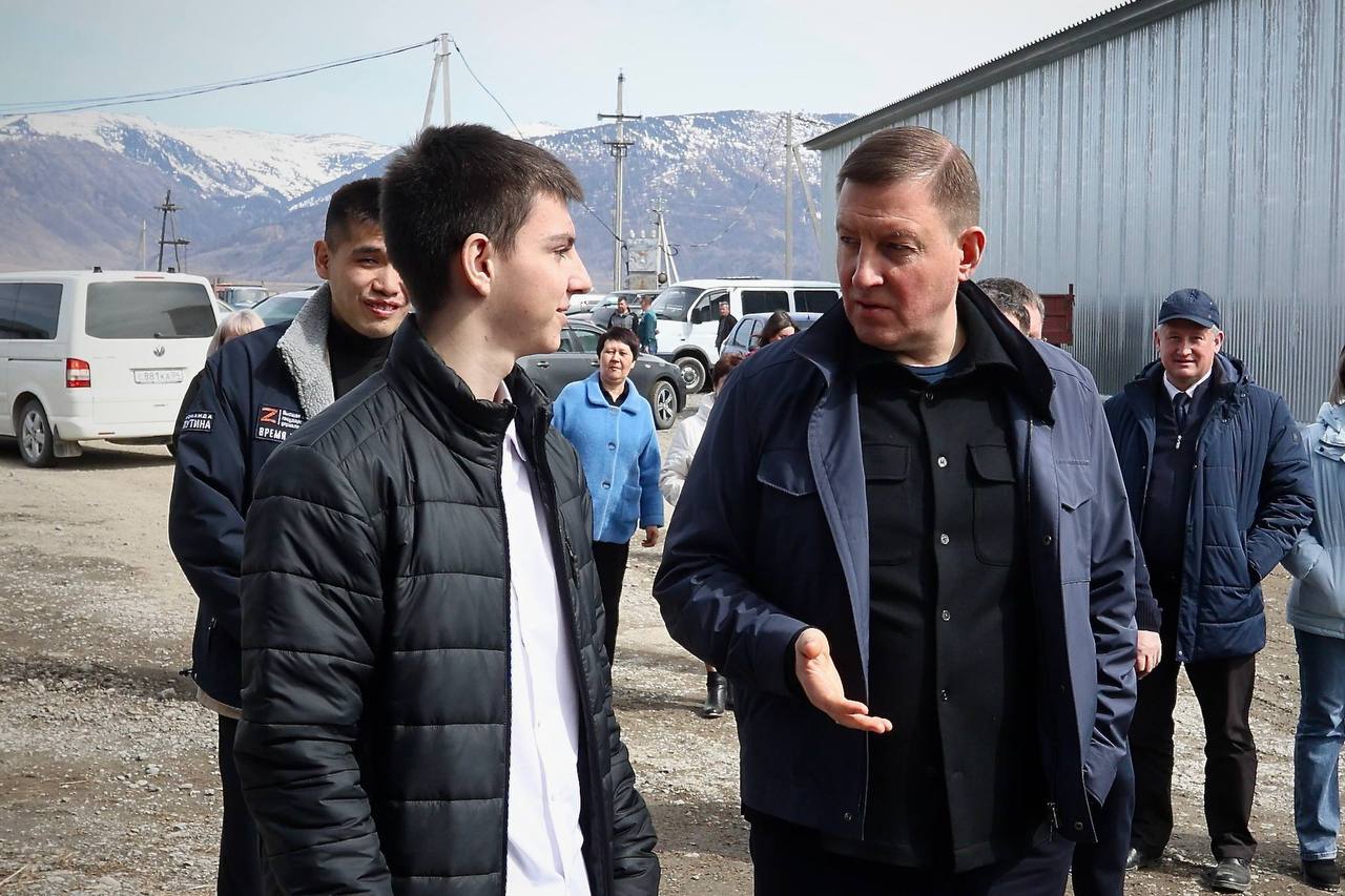 Андрей Турчак: Семеноводческое предприятие Андрея Шадрина в Нижнем Уймоне - одно из лучших хозяйств в Республике Андрей Турчак: Семеноводческое предприятие Андрея Шадрина в Нижнем Уймоне - одно из лучших хозяйств в Республике