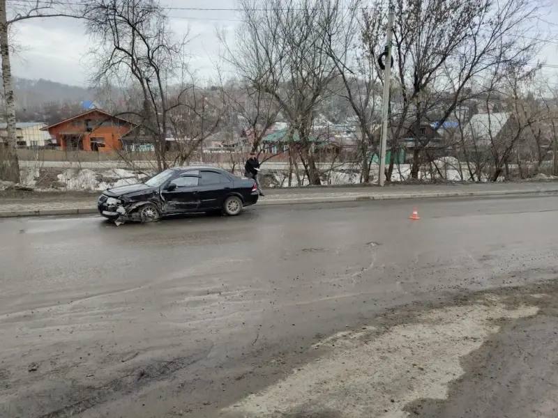 ДТП на Петра Сухова: пострадали двое, в том числе 12-летний ребёнок