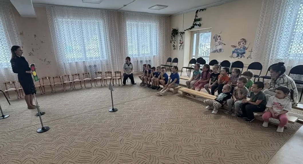 Урок безопасности в детском саду «Дивная сказка» Урок безопасности в детском саду «Дивная сказка»