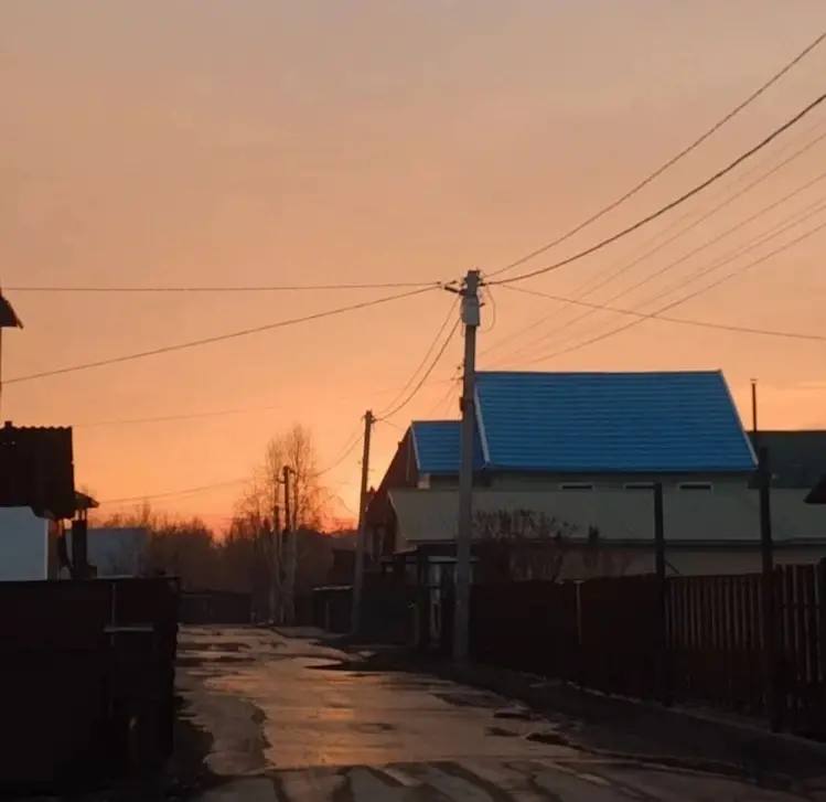 Розовый закат — это весна в своём самом нежном проявлении Розовый закат — это весна в своём самом нежном проявлении