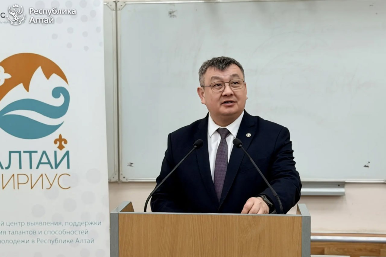 В Республике Алтай впервые проходит региональный этап гуманитарной олимпиады «Умницы и умники» В Республике Алтай впервые проходит региональный этап гуманитарной олимпиады «Умницы и умники»