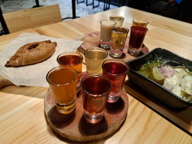 Согревающие напитки на Рождество: глинтвейн, грог и сбитень