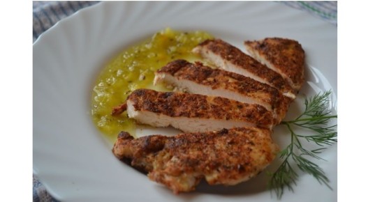 Нежная куриная грудка с апельсиновым соусом и имбирем