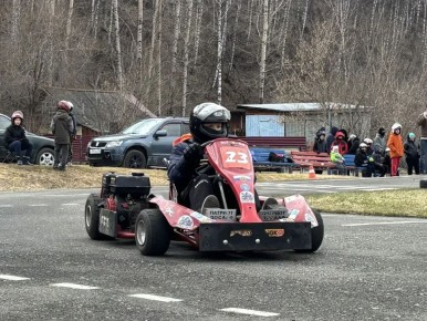 Республиканские соревнования по картингу прошли на территории лагеря «Космос» в Горно-Алтайске