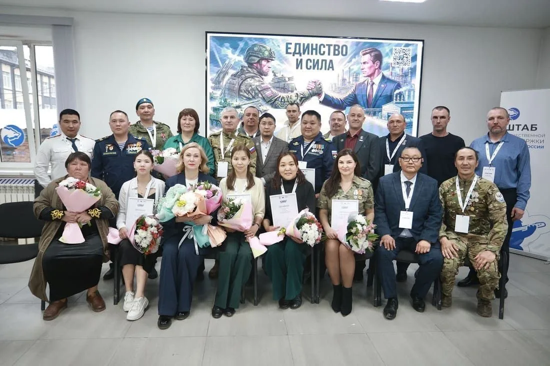 Победителей и призеров олимпиад наградили в Республике Алтай Победителей и призеров олимпиад наградили в Республике Алтай