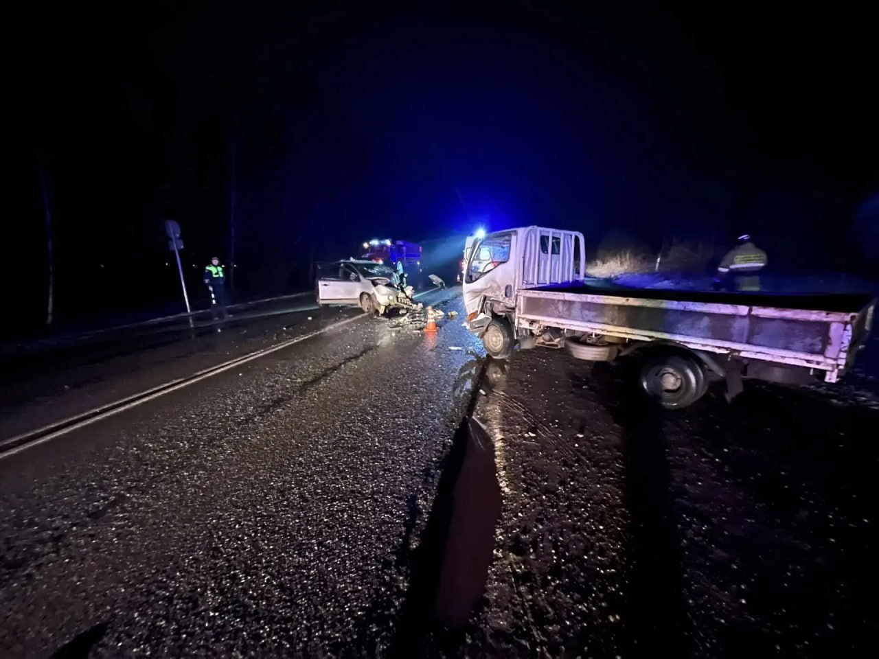 На Чуйском тракте женщина-водитель выехала на встречку и пострадала в ДТП