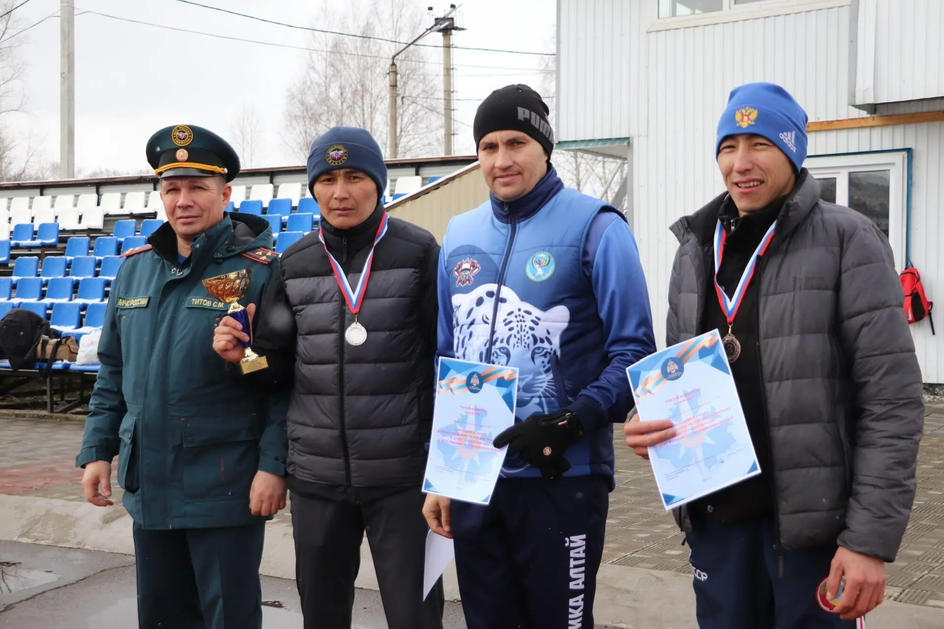 Определили самых быстрых. Сегодня на стадионе «Дружба» в селе Майма прошли соревнования по лёгкой атлетике в рамках Спартакиады Главного управления МЧС России по Республике Алтай Определили самых быстрых. Сегодня на стадионе «Дружба» в селе Майма прошли соревнования по лёгкой атлетике в рамках Спартакиады Главного управления МЧС России по Республике Алтай
