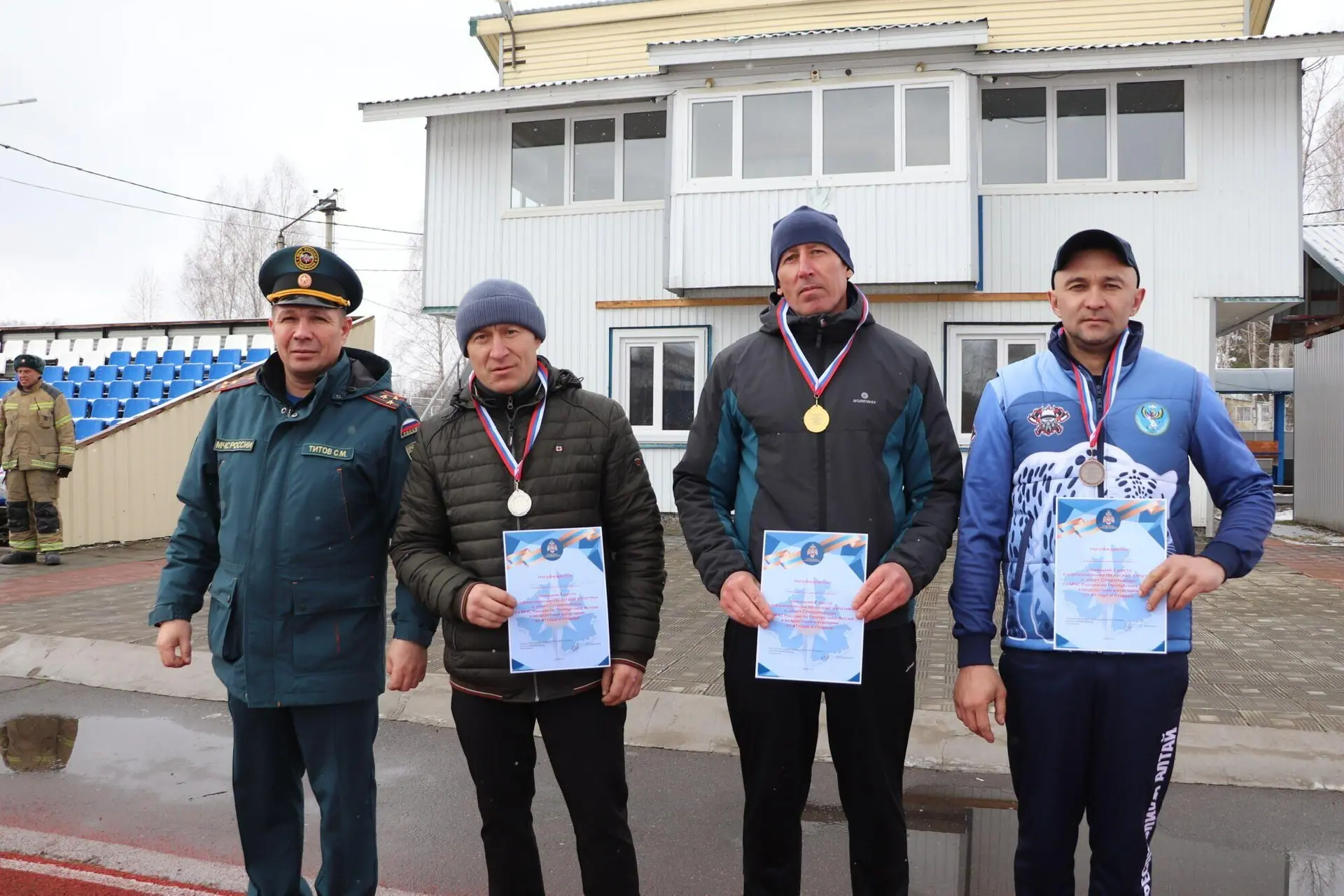 Определили самых быстрых. Сегодня на стадионе «Дружба» в селе Майма прошли соревнования по лёгкой атлетике в рамках Спартакиады Главного управления МЧС России по Республике Алтай Определили самых быстрых. Сегодня на стадионе «Дружба» в селе Майма прошли соревнования по лёгкой атлетике в рамках Спартакиады Главного управления МЧС России по Республике Алтай
