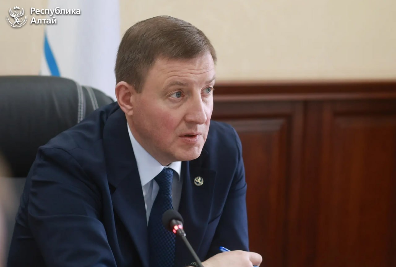 Глава Республики Алтай Андрей Турчак провел заседание комиссии по чрезвычайным ситуациям, где рассмотрели готовность к пожароопасному периоду и весеннему паводку Глава Республики Алтай Андрей Турчак провел заседание комиссии по чрезвычайным ситуациям, где рассмотрели готовность к пожароопасному периоду и весеннему паводку