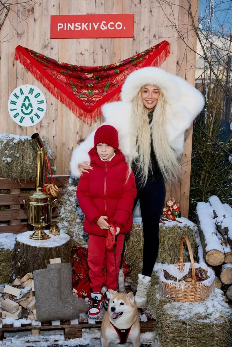 Звезды на масленице: Как знаменитости встречали весну