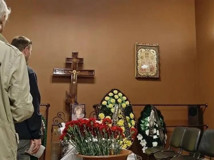 Прощание с экс-солистом группы «Земляне» Юрием Жучковым началось в Барнауле
