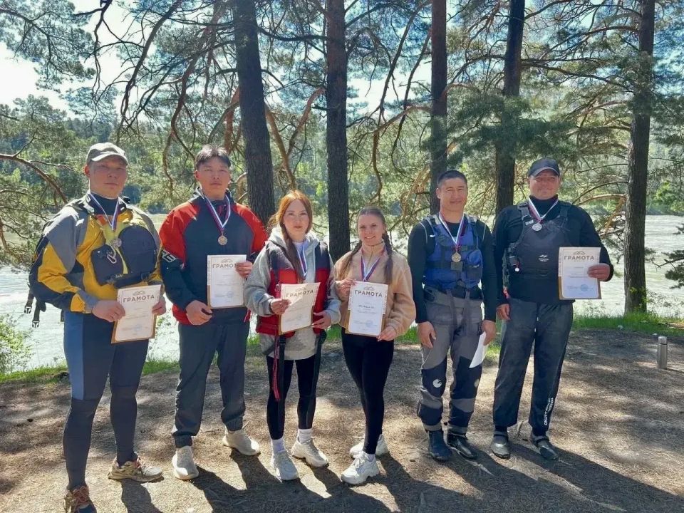 Команда Главного управления стала призером спартакиады среди трудовых коллективов по рафтингу Команда Главного управления стала призером спартакиады среди трудовых коллективов по рафтингу