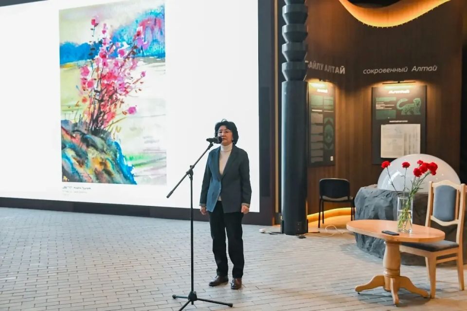 Председатель комитета по национальной политике, образованию, культуре, общественным объединениям и СМИ Наталья Екеева приняла участие в открытии выставки к 70-летию со дня рождения заслуженного художника РА Вячеслава... Председатель комитета по национальной политике, образованию, культуре, общественным объединениям и СМИ Наталья Екеева приняла участие в открытии выставки к 70-летию со дня рождения заслуженного художника РА Вячеслава...
