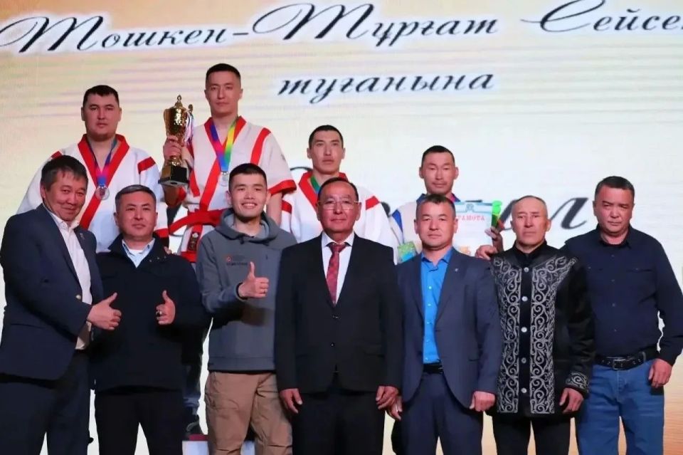 В Кош-Агаче прошло торжественное мероприятие, посвящённое 100-летию Тошкен-Тургата Сейсекенова, выдающегося политического деятеля, кавалера орденов Ленина, Октябрьской революции и Трудового Красного Знамени