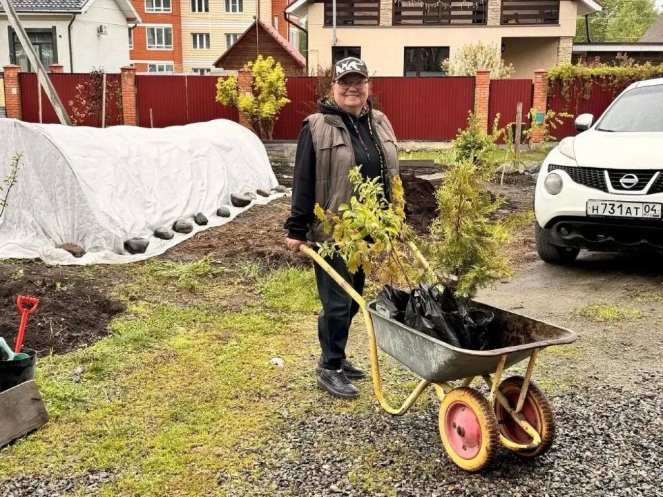Партия Рядом: Серебряный сквер распахнет двери в этом году, а улица Климкина станет настоящим оазисом