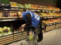 «Партия рядом»: Молодогвардейцы Маймы помогают пожилым жителям микрорайона ГЭС с доставкой продуктов