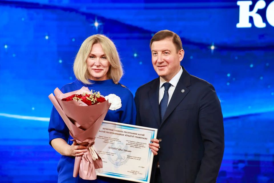 Медицинскому колледжу Горно-Алтайска исполнилось 90 лет Медицинскому колледжу Горно-Алтайска исполнилось 90 лет