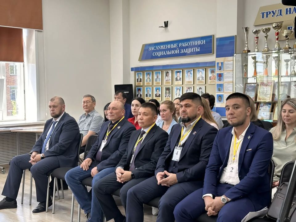 Прямо сейчас в актовом зале Министерства труда проходит региональный этап Всероссийского конкурса профессионального мастерства «Лучший по профессии» в номинации «Второй старт» Прямо сейчас в актовом зале Министерства труда проходит региональный этап Всероссийского конкурса профессионального мастерства «Лучший по профессии» в номинации «Второй старт»
