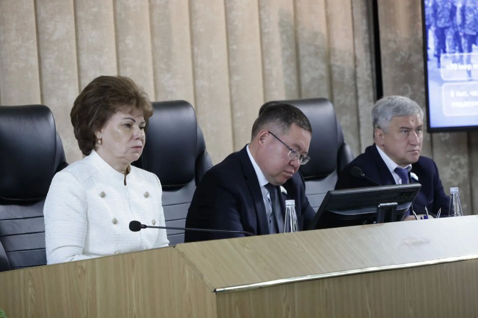 Сегодня, 28 мая, начала работу очередная сессия парламента республики Сегодня, 28 мая, начала работу очередная сессия парламента республики