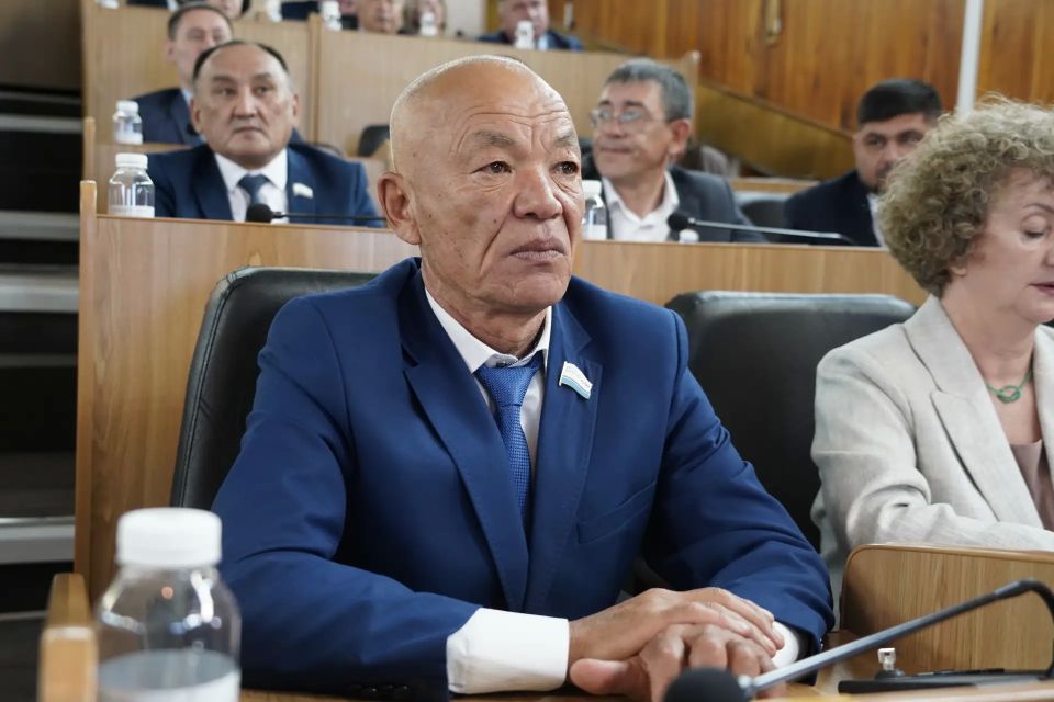 На сессии Госсобрания – Эл Курултай приняты изменения в закон о республиканском бюджете На сессии Госсобрания – Эл Курултай приняты изменения в закон о республиканском бюджете