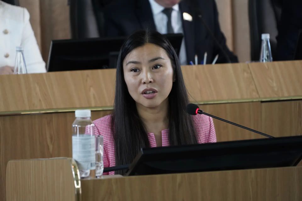 На сессии Госсобрания – Эл Курултай приняты изменения в закон о республиканском бюджете На сессии Госсобрания – Эл Курултай приняты изменения в закон о республиканском бюджете