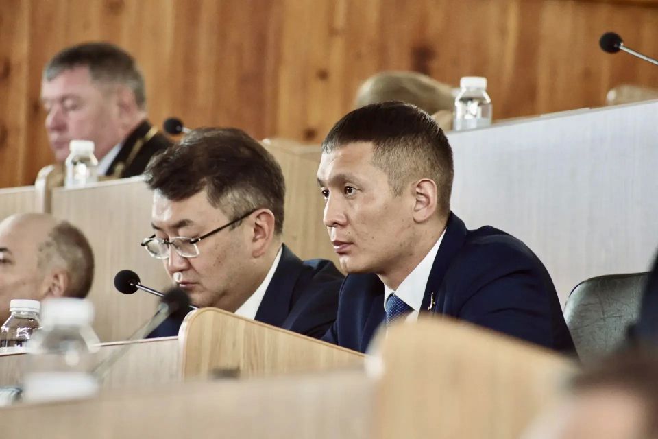 На сессии Государственного Собрания - Эл Курултай РА утвержден отчёт Главы Республики Андрея Турчака об итогах работы Правительства за 2025 год На сессии Государственного Собрания - Эл Курултай РА утвержден отчёт Главы Республики Андрея Турчака об итогах работы Правительства за 2025 год