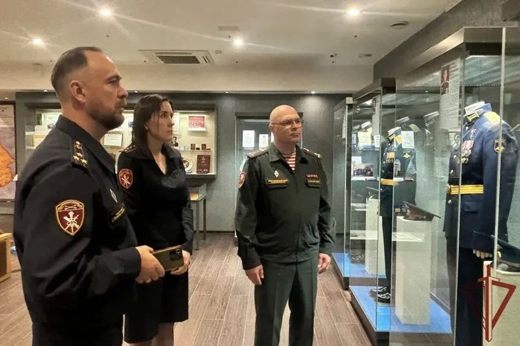Учебнометодический сбор руководителей пресс-служб территориальных органов Сибирского ордена Жукова округа Росгвардии прошел в столице Республики Алтай под руководством помощника командующего округом по взаимодействию со СМИ... Учебнометодический сбор руководителей пресс-служб территориальных органов Сибирского ордена Жукова округа Росгвардии прошел в столице Республики Алтай под руководством помощника командующего округом по взаимодействию со СМИ...