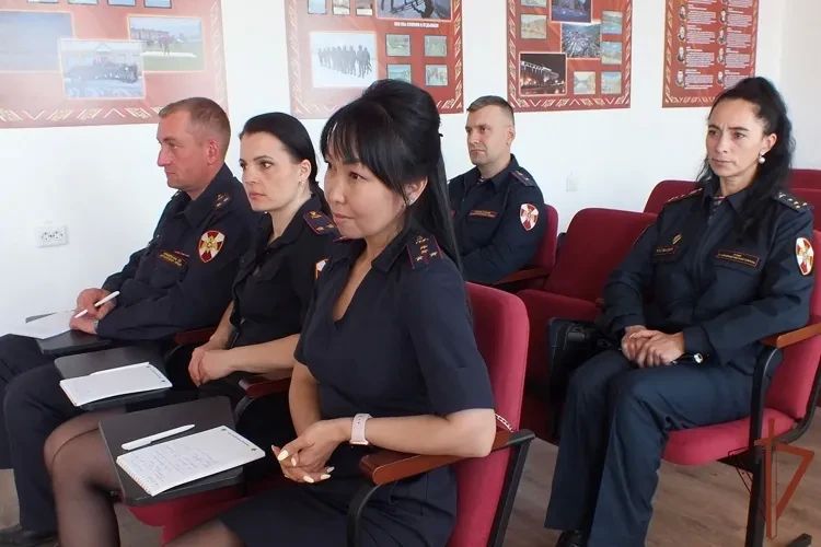 Учебнометодический сбор руководителей пресс-служб территориальных органов Сибирского ордена Жукова округа Росгвардии прошел в столице Республики Алтай под руководством помощника командующего округом по взаимодействию со СМИ... Учебнометодический сбор руководителей пресс-служб территориальных органов Сибирского ордена Жукова округа Росгвардии прошел в столице Республики Алтай под руководством помощника командующего округом по взаимодействию со СМИ...