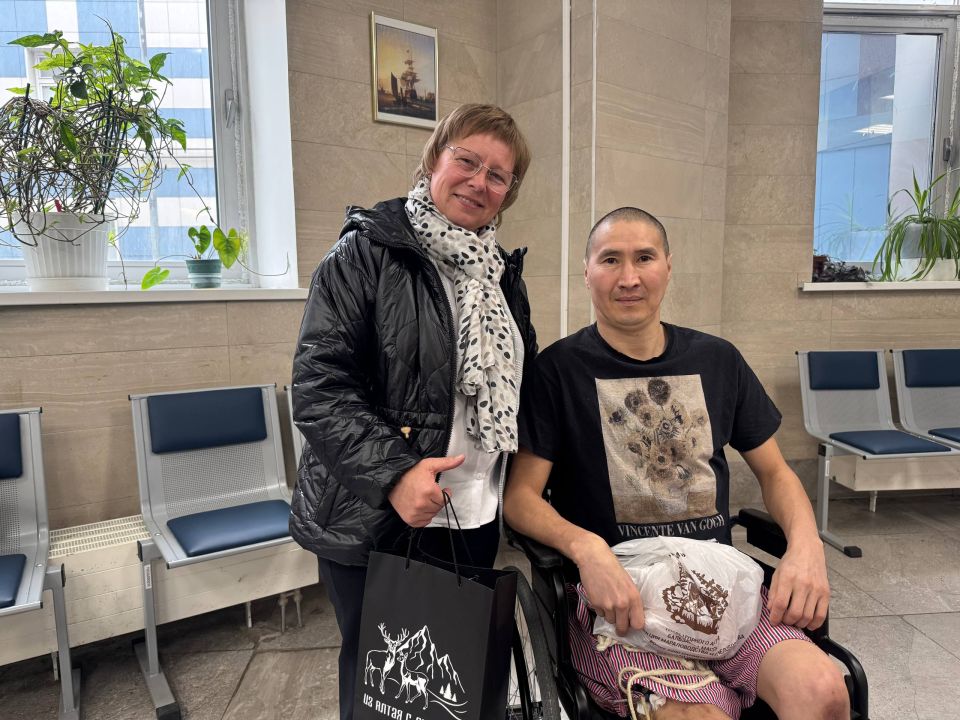 Постоянное представительство Республики Алтай совместно со старшей медсестрой лечебно-диагностического отделения Республиканской клинической больницы Татьяной Левиной посетило три медицинских учреждения Москвы Постоянное представительство Республики Алтай совместно со старшей медсестрой лечебно-диагностического отделения Республиканской клинической больницы Татьяной Левиной посетило три медицинских учреждения Москвы