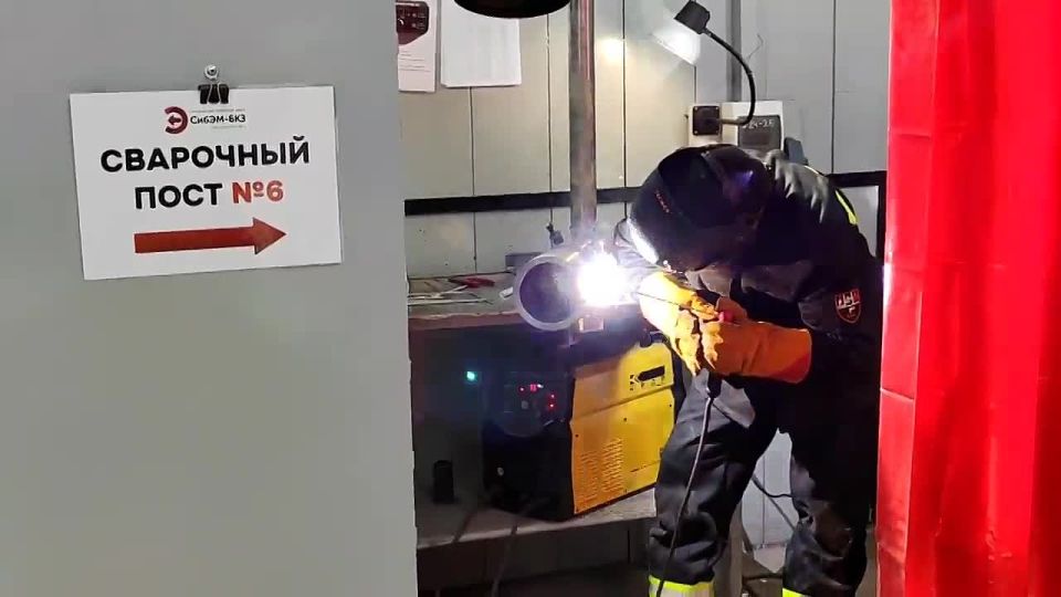 29 мая все сварщики отметили профессиональный праздник, а сегодня, 30 мая, борются за звание лучшего