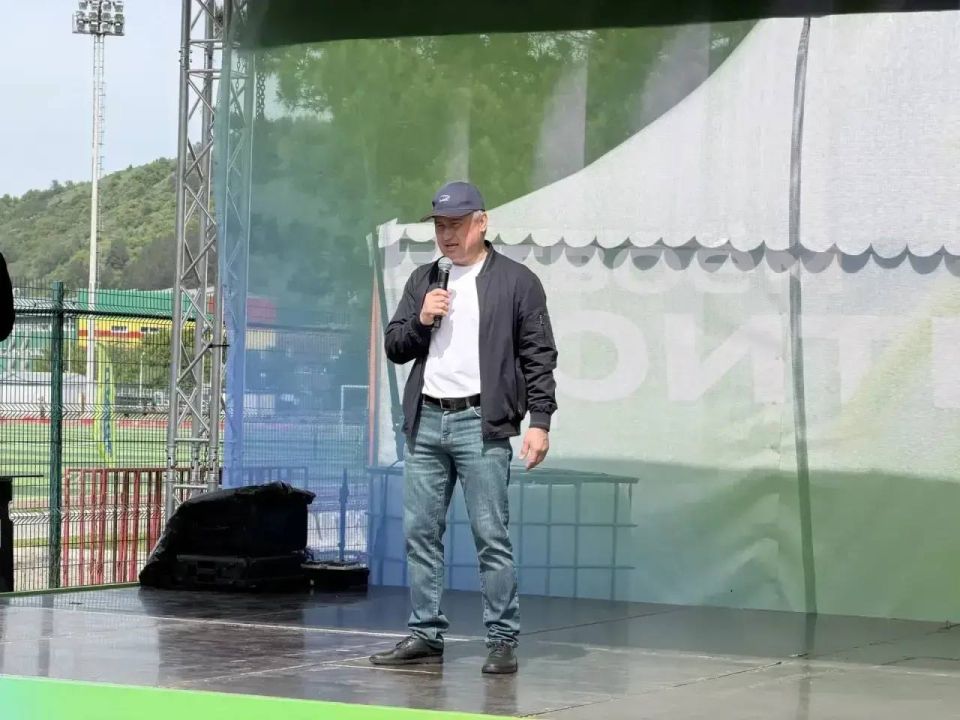 В Горно-Алтайске прошёл «Зелёный марафон» В Горно-Алтайске прошёл «Зелёный марафон»