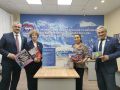 Депутаты парламента присоединились к акции «Коробка храбрости»
