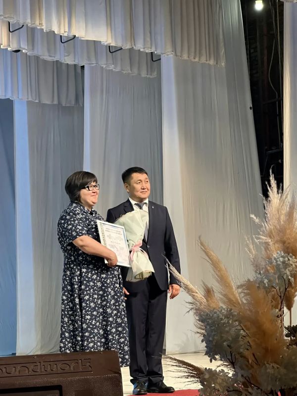 В Национальном театре чествовали лучших социальных работников В Национальном театре чествовали лучших социальных работников