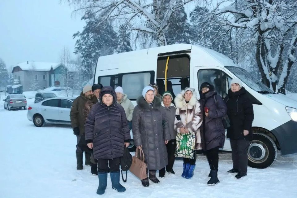Мобильная бригада работает в Турочакском районе в рамках нацпроекта «Семья» Мобильная бригада работает в Турочакском районе в рамках нацпроекта «Семья»