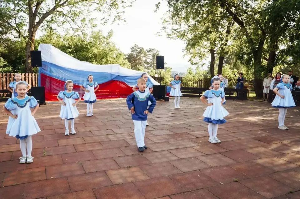 В Турочакском районе отметили День России В Турочакском районе отметили День России