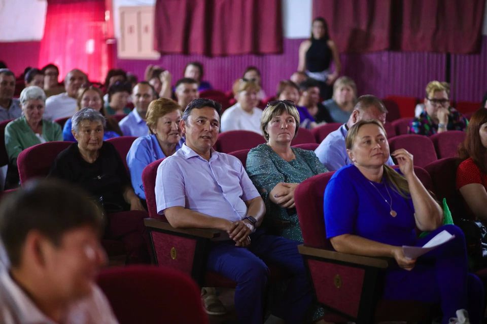 Дороги к соцобъектом Турочакского района отремонтируют по проекту «Единой России» Дороги к соцобъектом Турочакского района отремонтируют по проекту «Единой России»