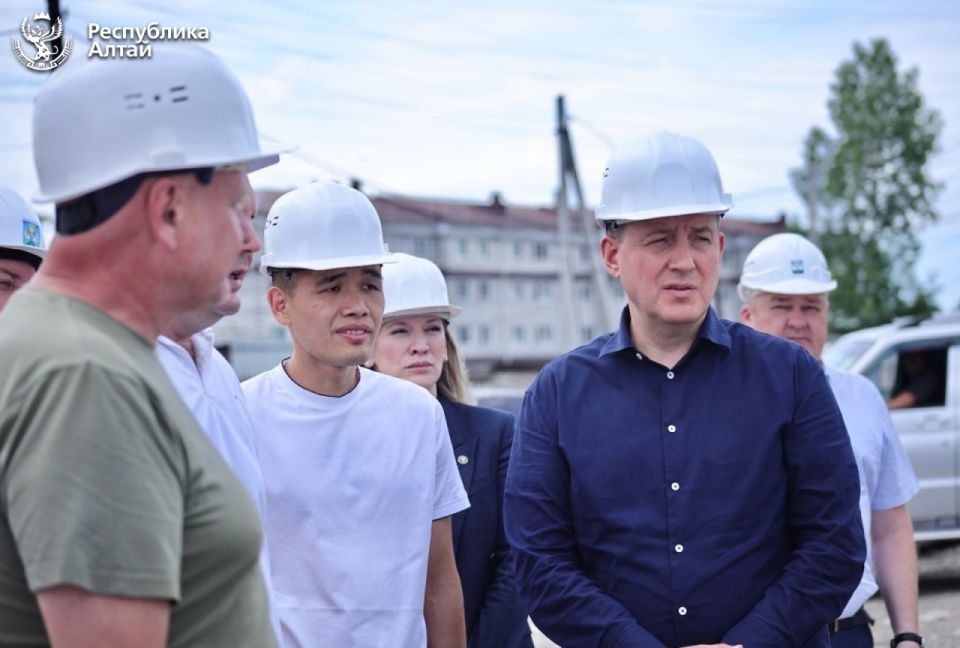 Глава Республики Алтай Андрей Турчак провёл «День муниципалитета» в Майминском районе Глава Республики Алтай Андрей Турчак провёл «День муниципалитета» в Майминском районе