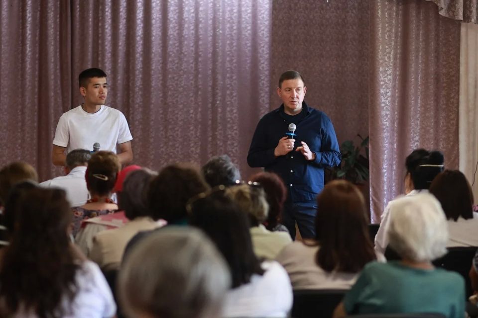 Андрей Турчак: Еще одна встреча с жителями - в селе Дъектиек Андрей Турчак: Еще одна встреча с жителями - в селе Дъектиек