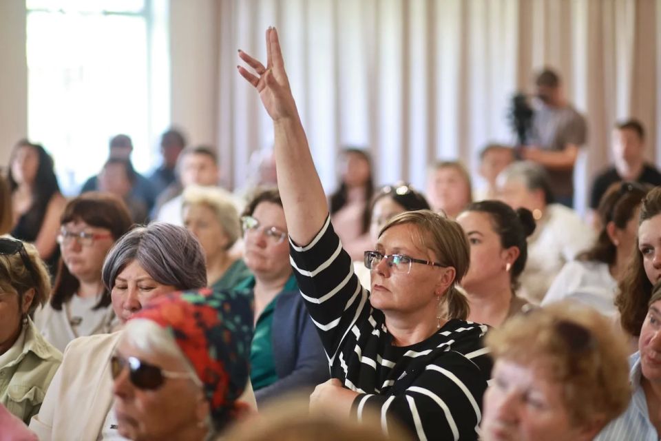Андрей Турчак: Еще одна встреча с жителями - в селе Дъектиек Андрей Турчак: Еще одна встреча с жителями - в селе Дъектиек