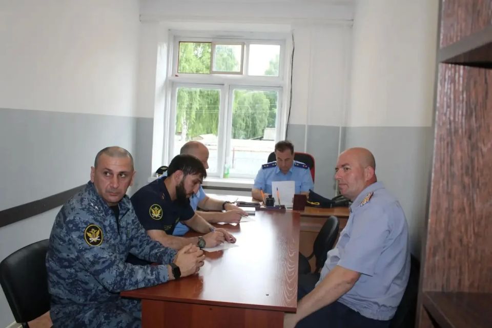 О результатах проверки прокурором Республики Алтай соблюдения требований уголовно-исполнительного законодательства в деятельности ФКУ ИК-1 ОФСИН России по Республике Алтай О результатах проверки прокурором Республики Алтай соблюдения требований уголовно-исполнительного законодательства в деятельности ФКУ ИК-1 ОФСИН России по Республике Алтай